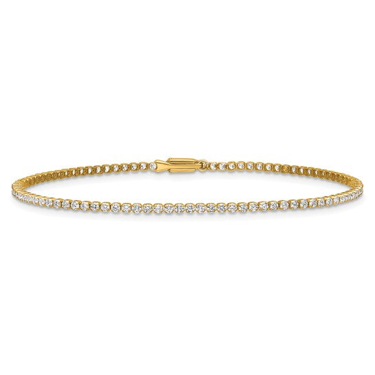 Gold Tennis Bracelets: The Complete Buying Guide (Styles, Stones & Sizes)