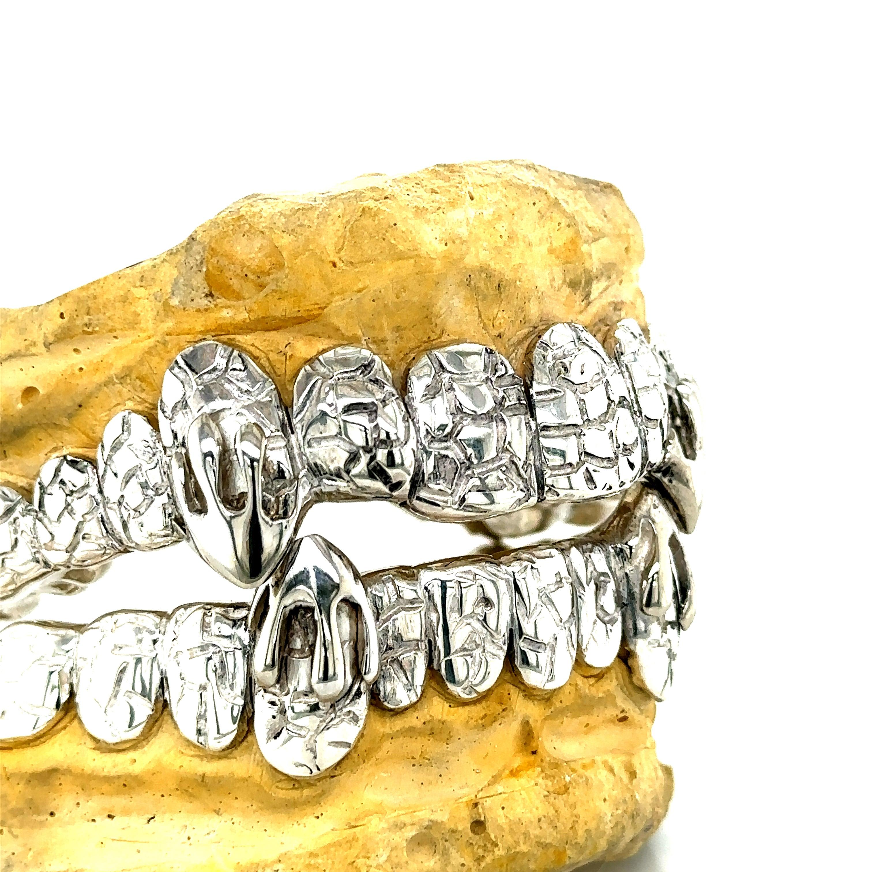 24pc Silver Gator White Gold Drip Fangs Grillz Set