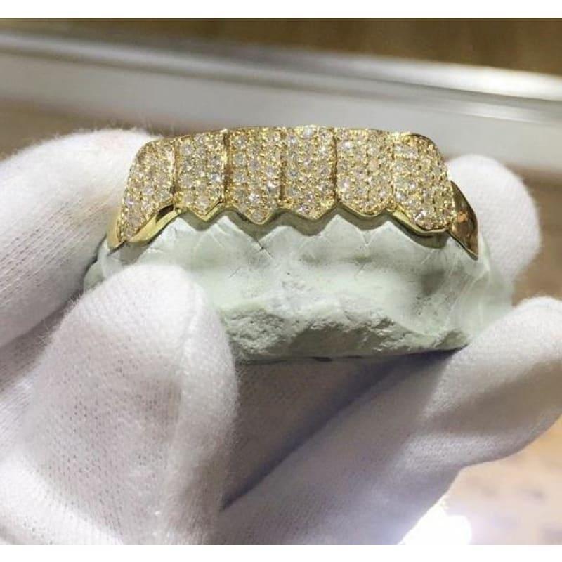 8pc Gold Teeth 6 with White Diamonds Prong Setting - Seattle Gold Grillz