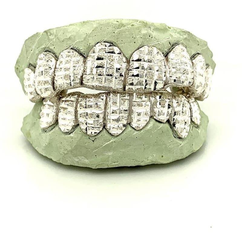 16pc Silver Dusted Bricks Grillz - Seattle Gold Grillz