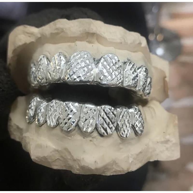 16pc Silver Trillion Cut Grillz - Seattle Gold Grillz