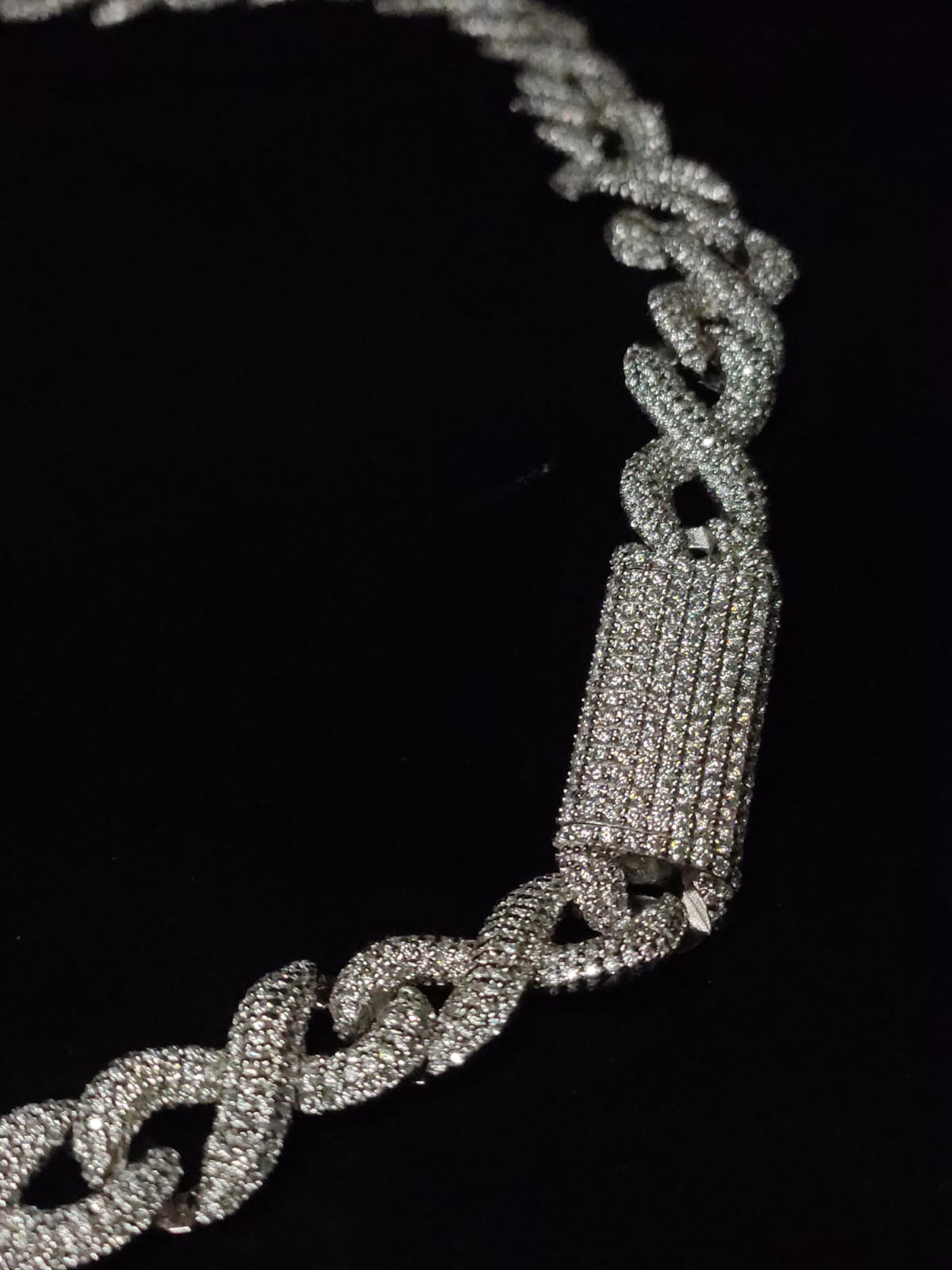 Silver Moissanite Infinity Link Chain