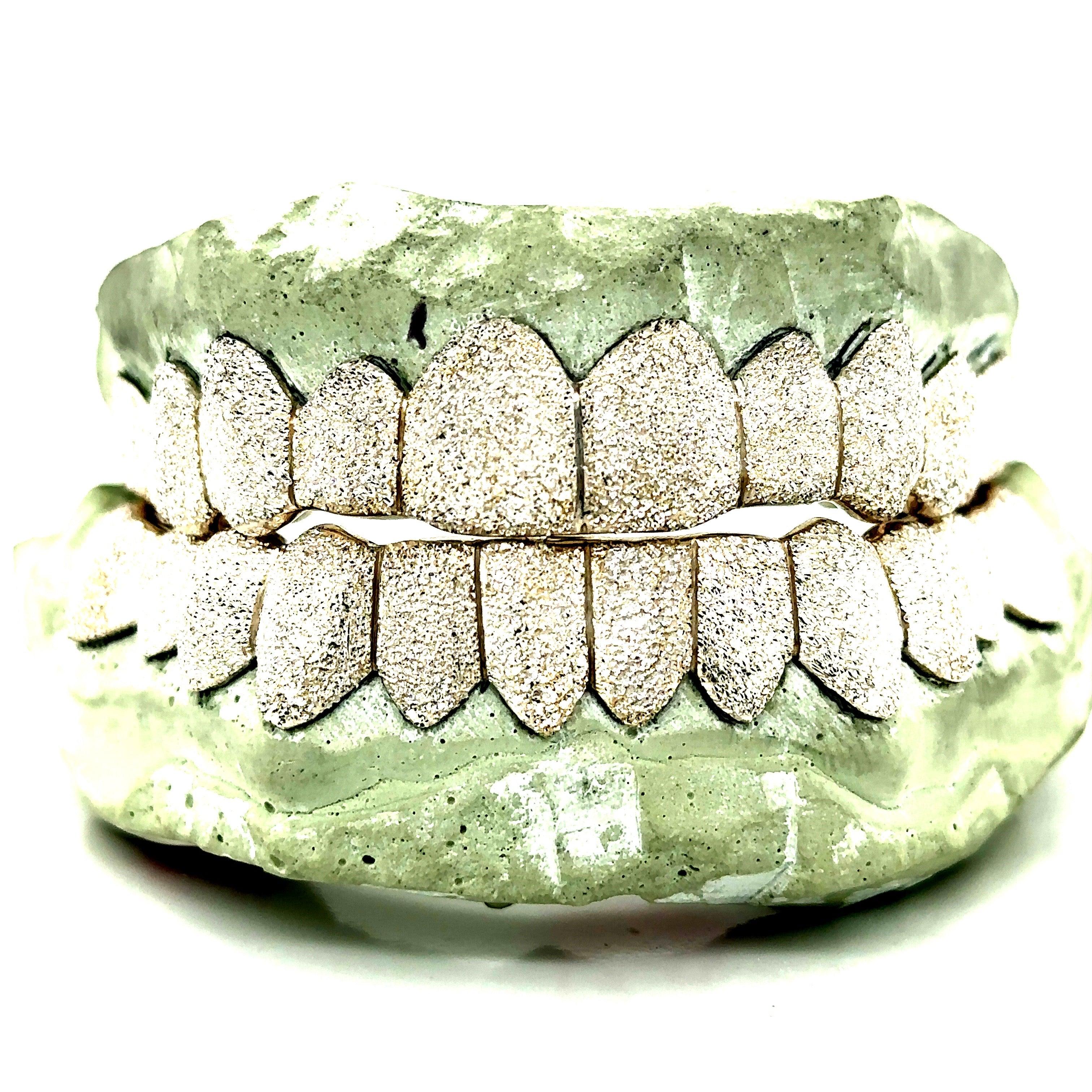 24pc Silver Diamond Dust Grillz