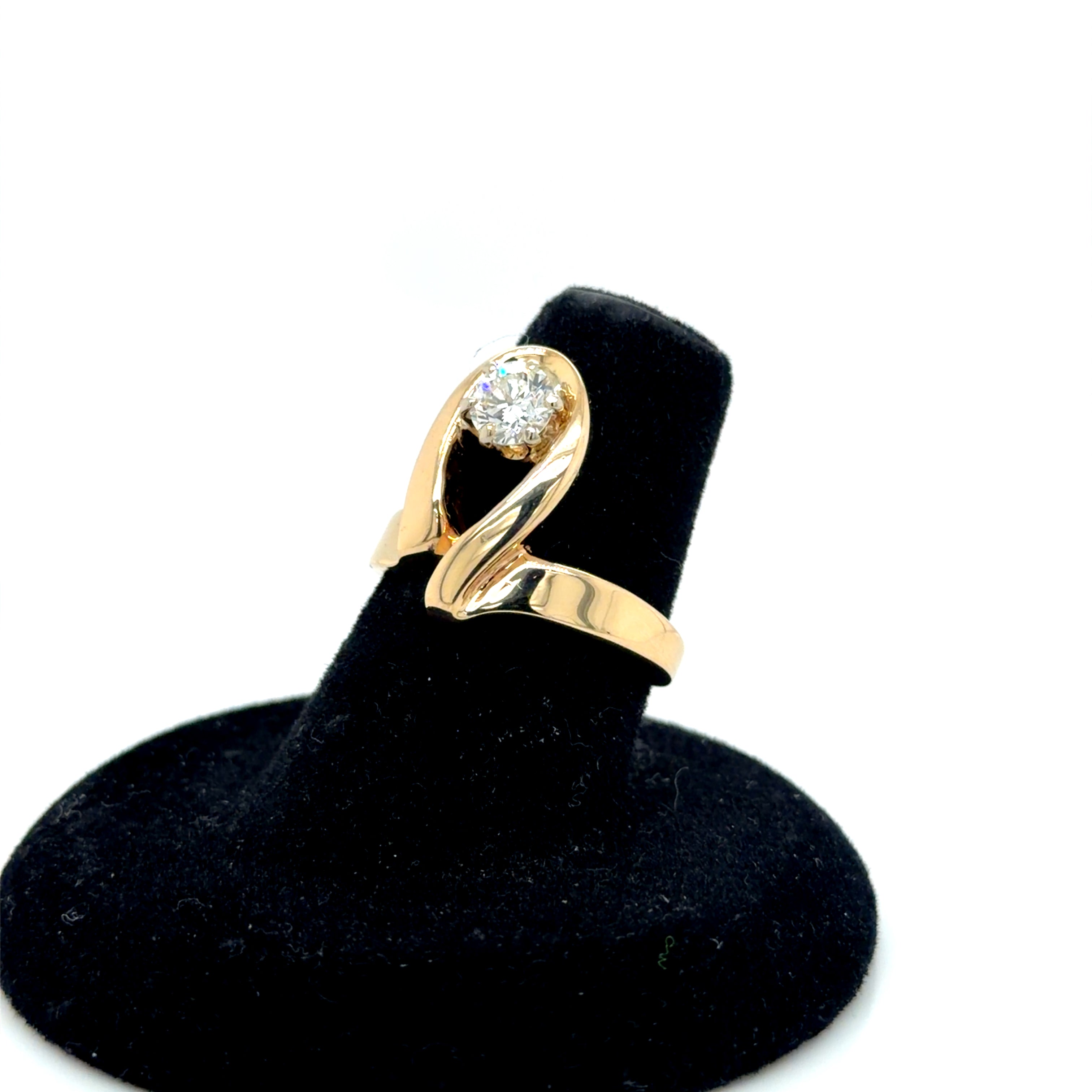 14k Gold Fancy Ring 5.9g