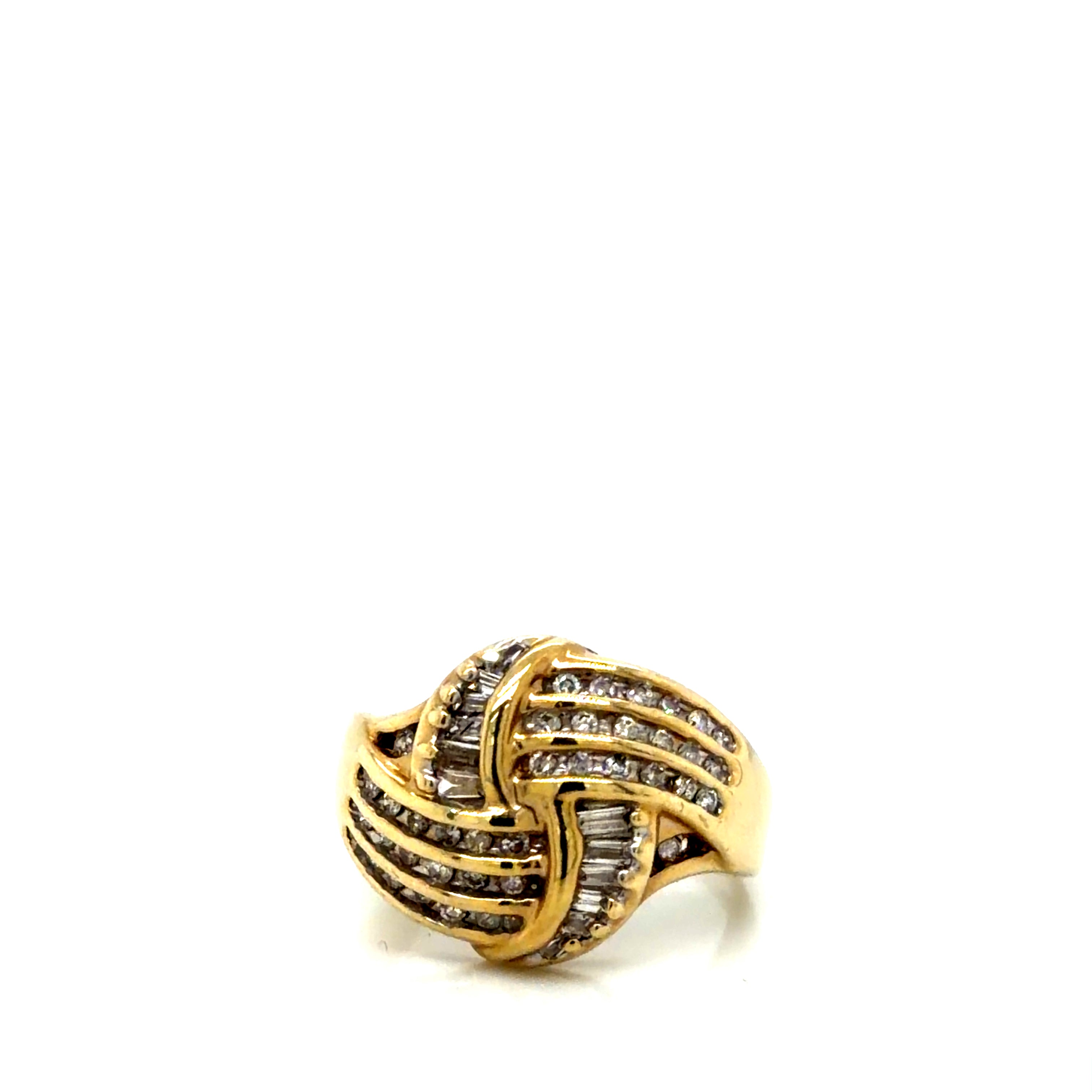 10k Yellow Gold Diamond Ring 3.69g