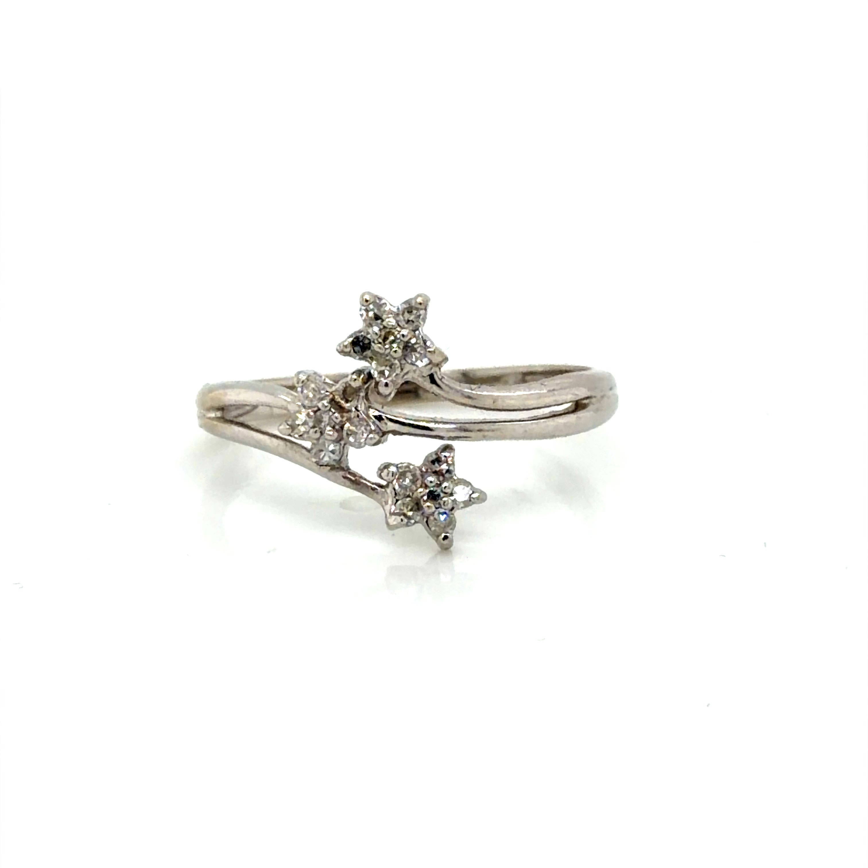 10k White Gold Diamond Star Ring