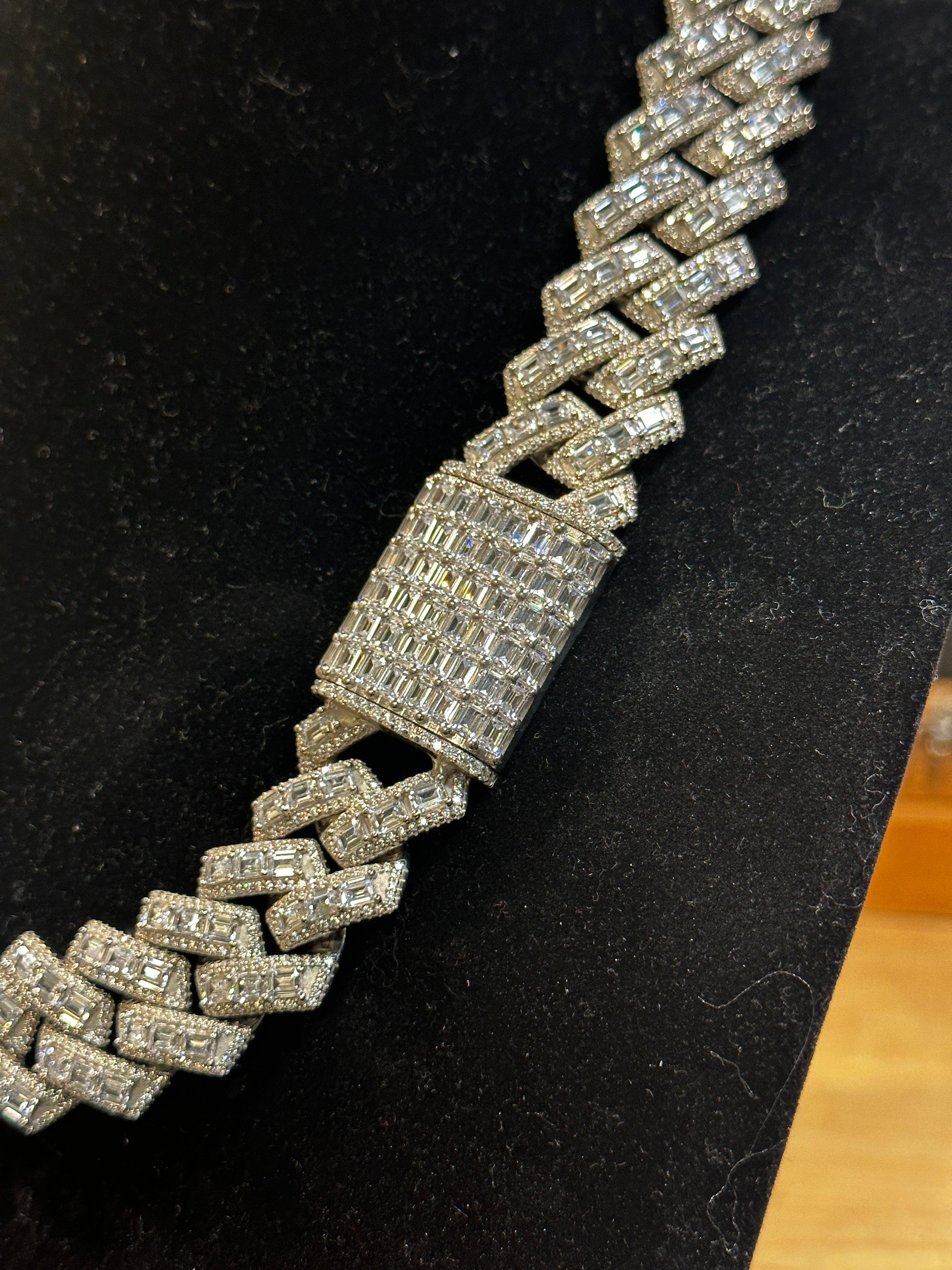 Silver Moissanite Miami Cuban Link Chain - Seattle Gold Grillz
